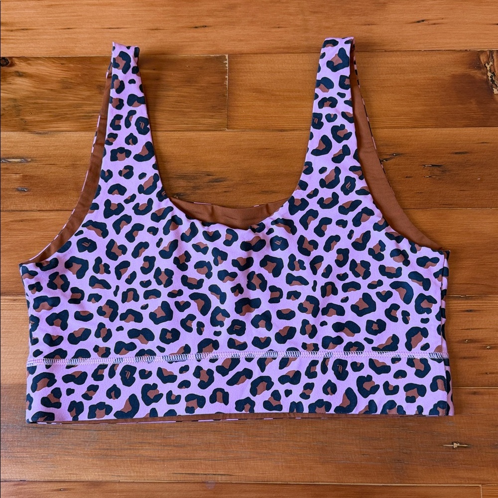 ⬇️ Fabletics Pink Leopard Sports Bra & Crop Leggings Set Size XL - Picture 4 of 8